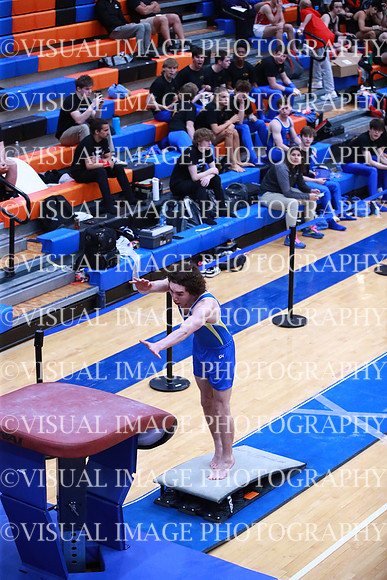 ILGYM23_VAULT_F0006