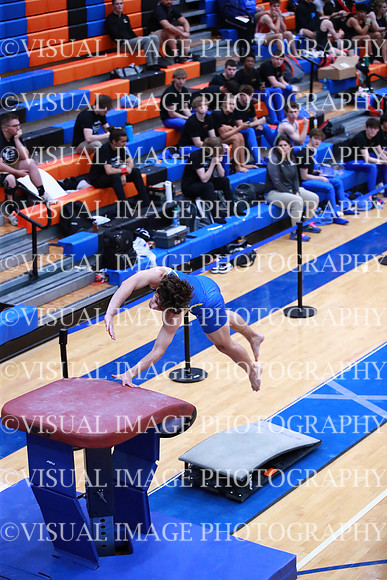 ILGYM23_VAULT_F0026