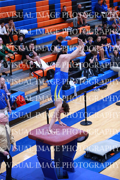 ILGYM23_VAULT_F0030