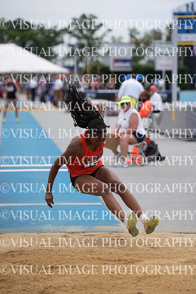 ILTKG25_TJUMP_F2037