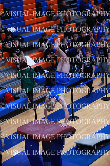 ILGYM23_VAULT_F0042