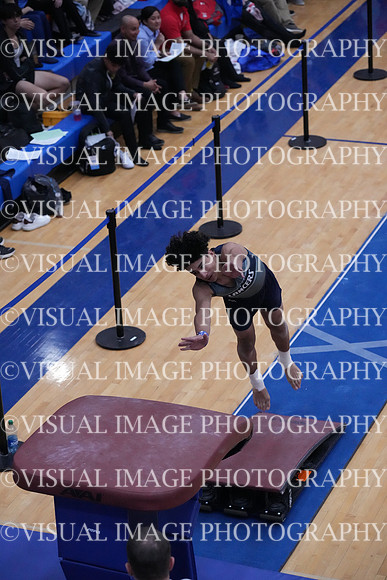 ILGYM23_VAULT_P0031