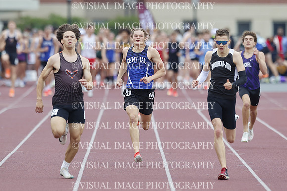 WITK25_400M_P2013