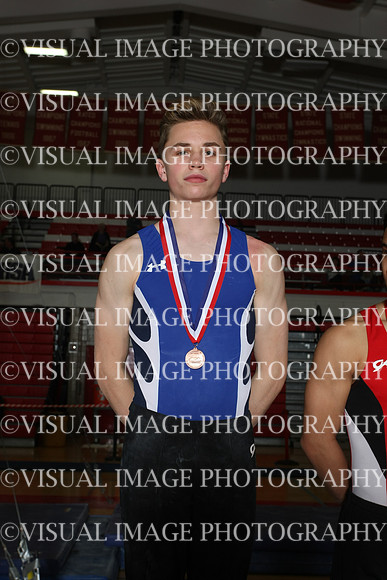 ILGYM16_VAULT_A04