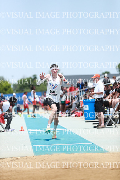 ILTK25_TJUMP_F3048