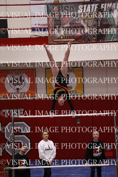ILGYMG19_BARS_P0002