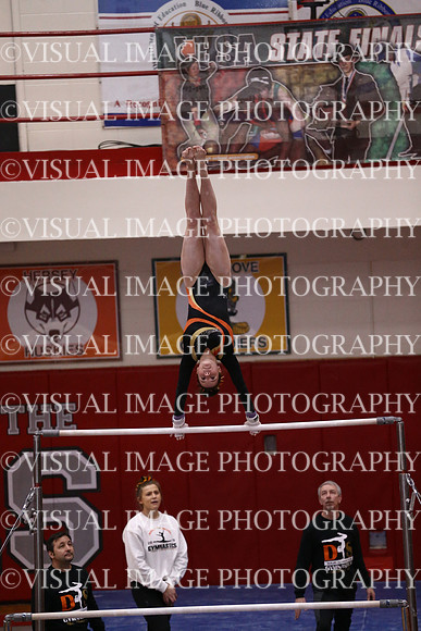 ILGYMG19_BARS_P0006