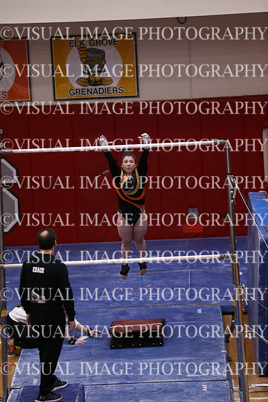 ILGYMG19_BARS_P0012