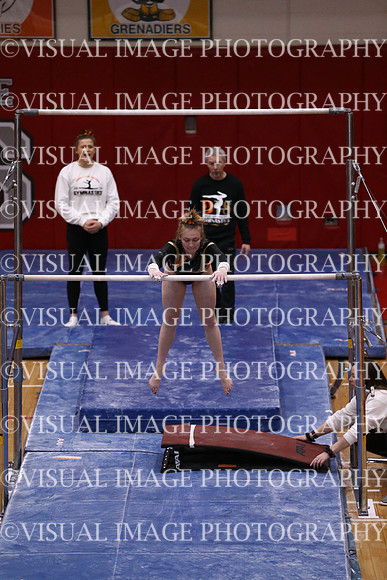 ILGYMG19_BARS_P0028