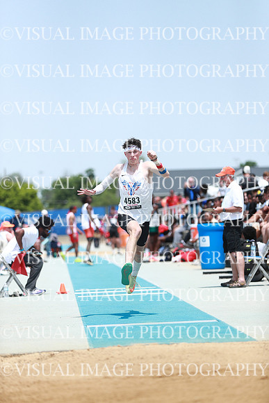 ILTK25_TJUMP_F3049