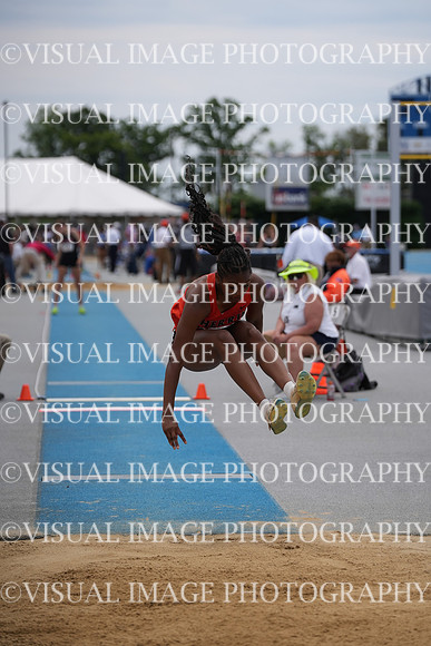 ILTKG25_TJUMP_F2036