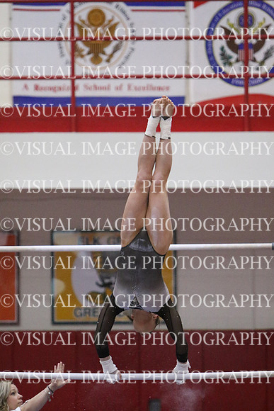 ILGYMG20_BARS_F012