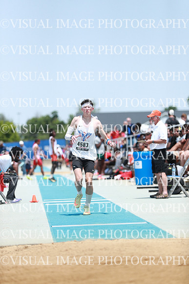 ILTK25_TJUMP_F3047