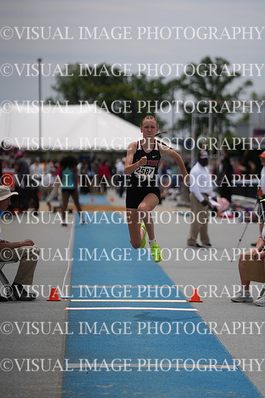 ILTKG25_TJUMP_F2039