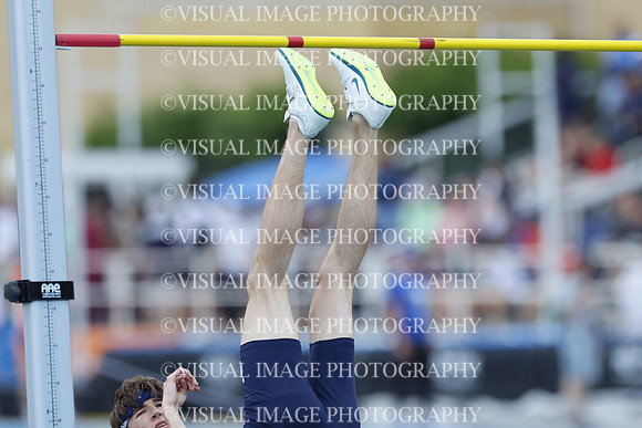ILTK25_HJUMP_F30028