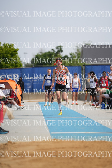 ILTK25_LJUMP_F1001