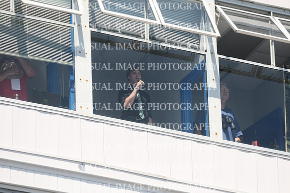 ILTK12_CANDID_008