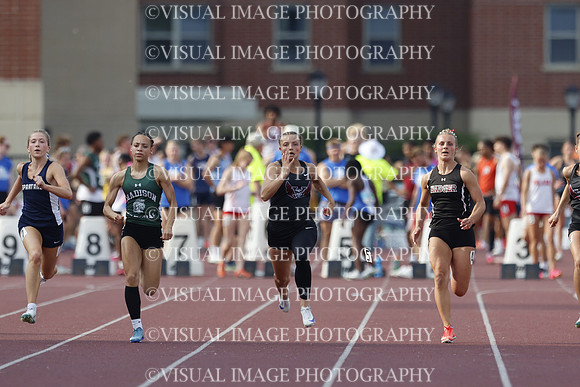 WITKG25_100M_P1042
