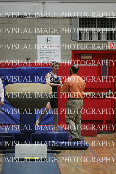 ILGYM14_VAULT_I0027