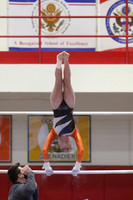 ILGYMG22_BARS_F020