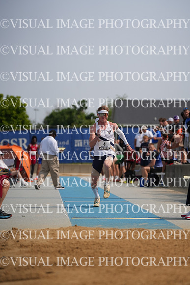 ILTK25_LJUMP_F1038