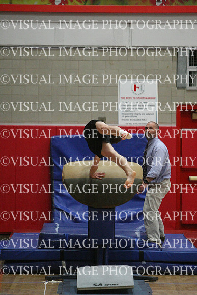 ILGYM14_VAULT_I0033